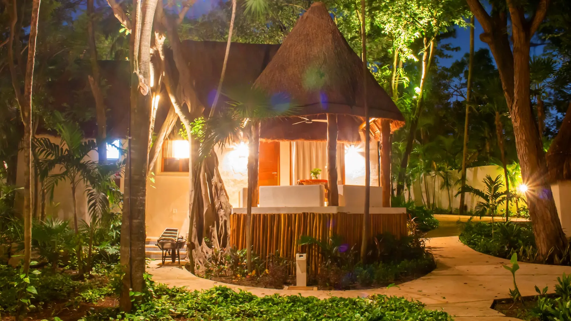 Mahekal Beach Front Resort & Spa Playa del Carmen México