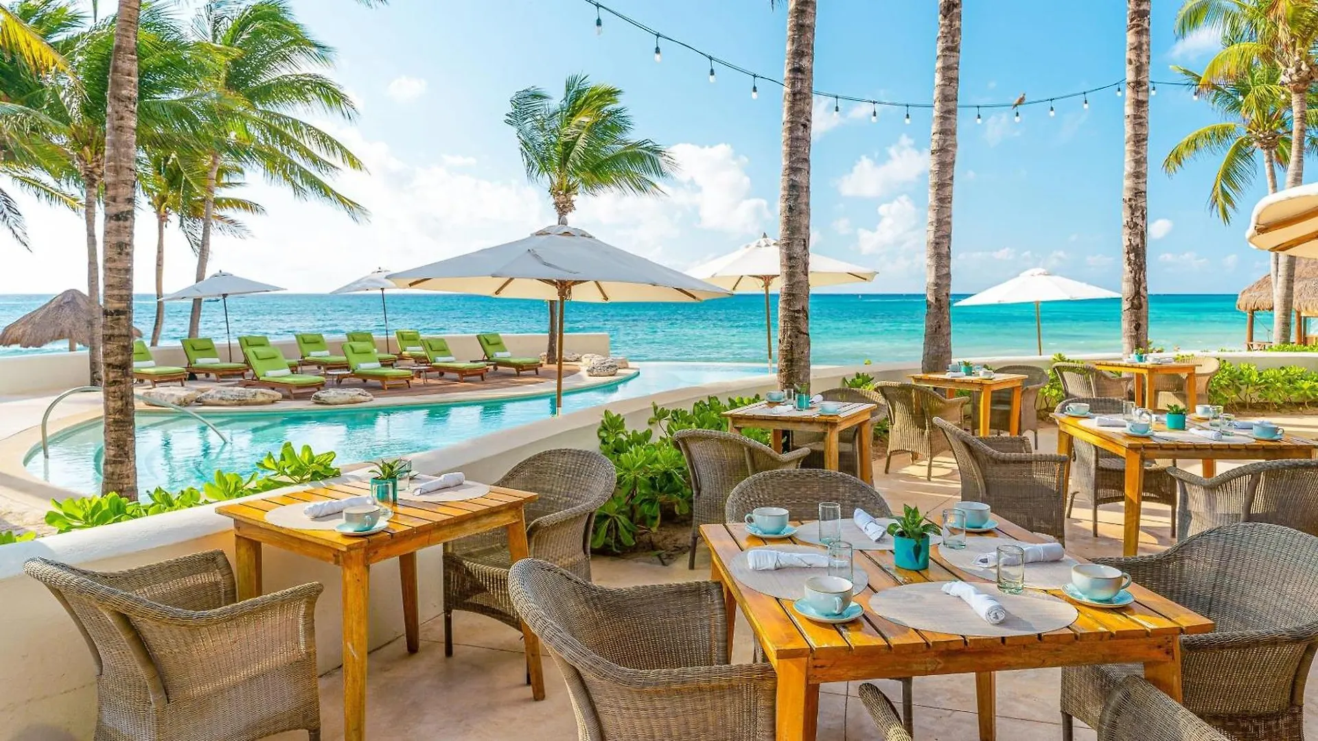 Mahekal Beach Front Resort & Spa Playa del Carmen